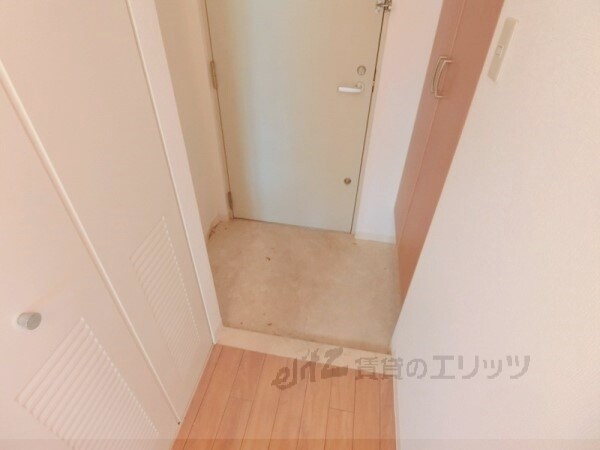 玄関(玄関)
