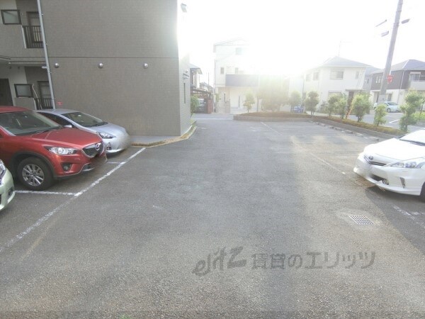 駐車場(駐車場)