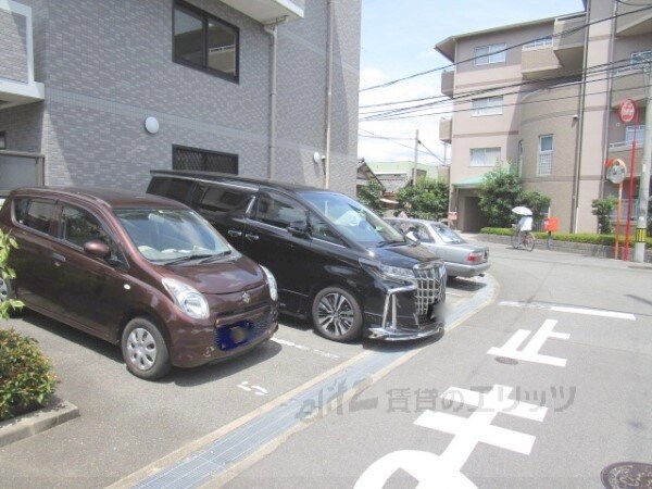 駐車場(駐車場)