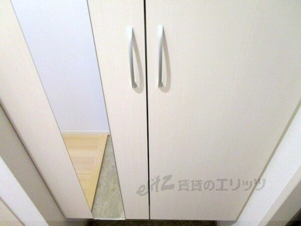 設備(下駄箱)