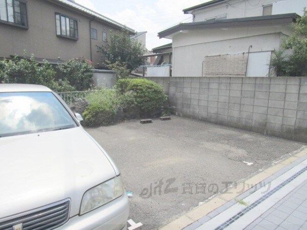 駐車場(駐車場)
