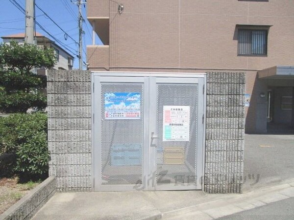 設備(ゴミ置き場)