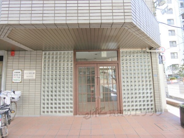 エントランス(エントランス)