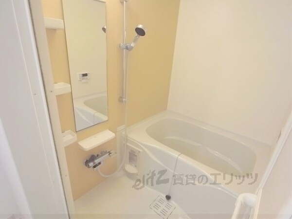 バス／シャワールーム等(風呂)