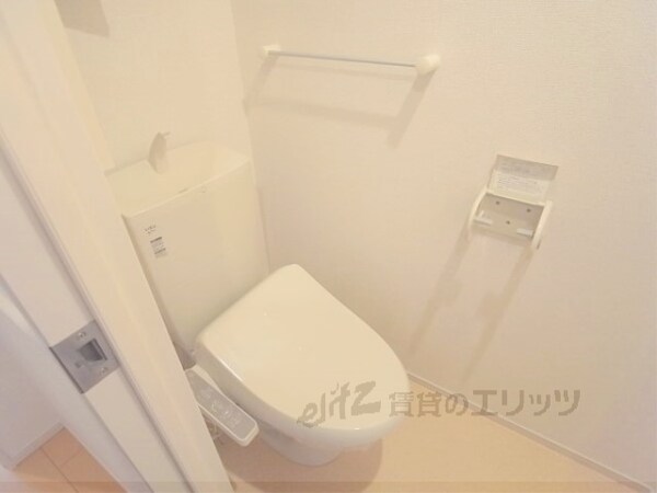 トイレ(トイレ)