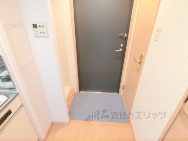 玄関(玄関)