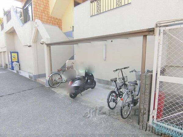 その他(駐輪場)