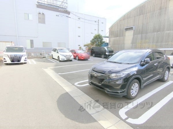 駐車場(駐車場)