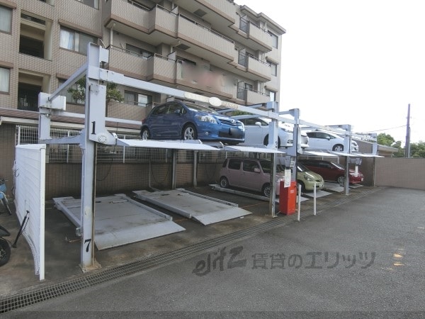 駐車場(駐車場)