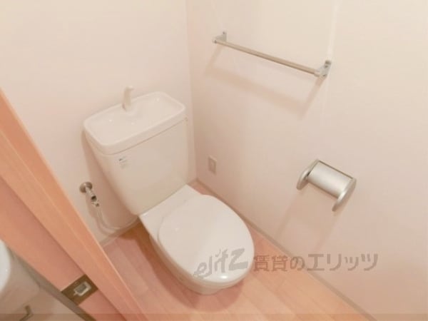 トイレ(トイレ)