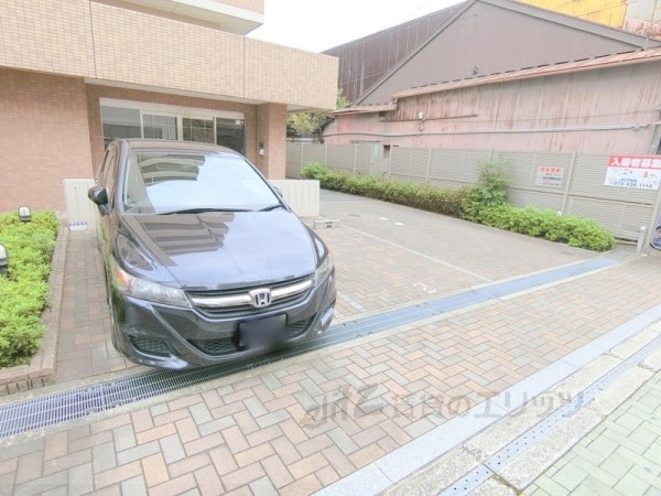 駐車場(駐車場)