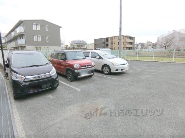 駐車場(駐車場)