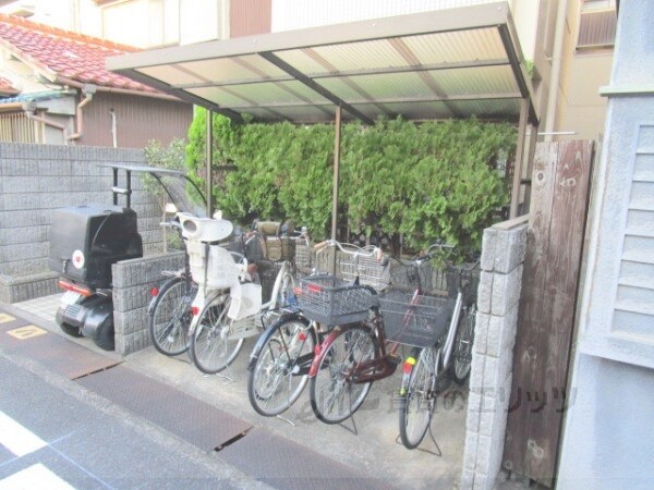 その他(駐輪場)