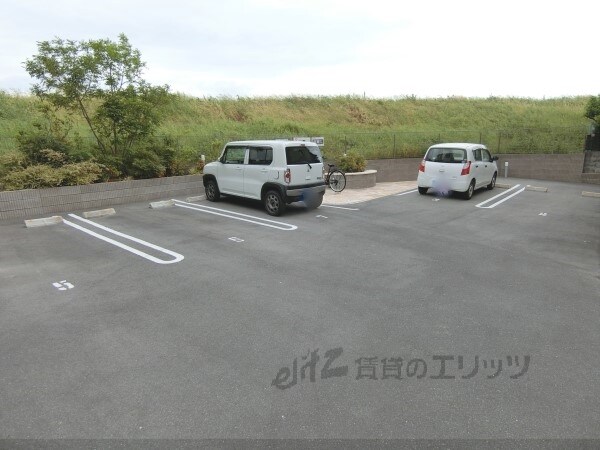 駐車場(駐車場)