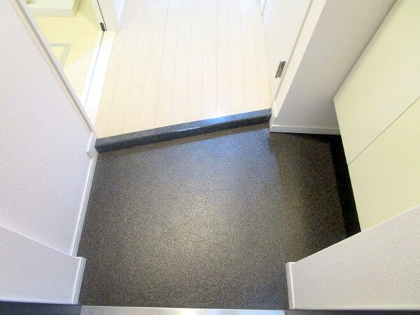 玄関(バルコニー)