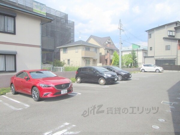 駐車場(駐車場)