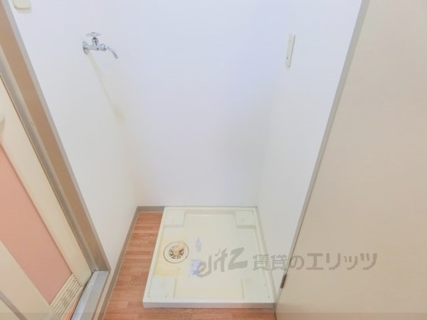 設備(冷蔵庫置場)