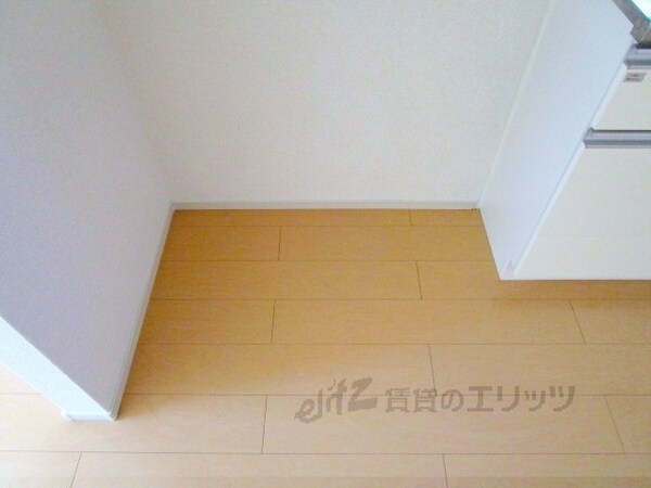 設備(冷蔵庫置場)