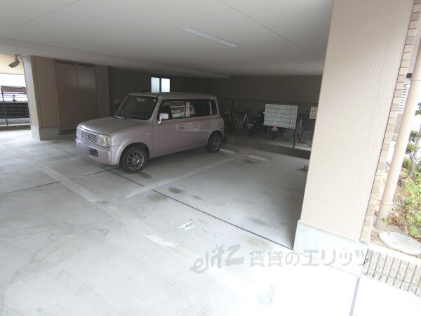 駐車場(駐車場)