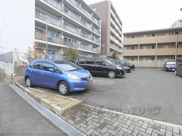 駐車場(駐車場)