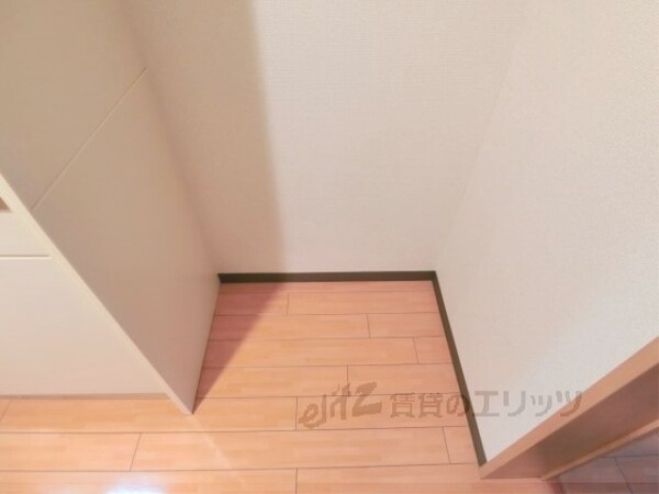 設備(冷蔵庫置場)