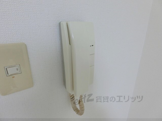 物件内観写真6　(インターホン)
