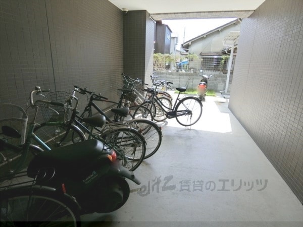 その他(駐輪場)