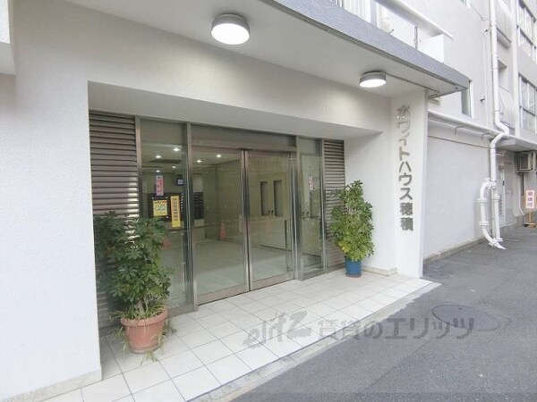 エントランス(エントランス)