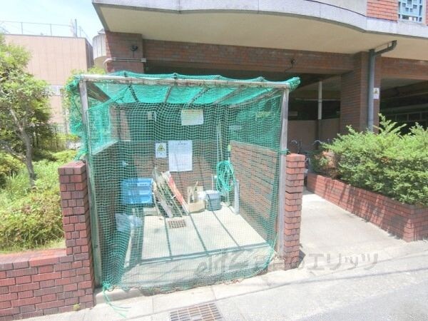 その他(敷地内ゴミ捨て場)