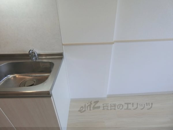 設備(冷蔵庫置場)