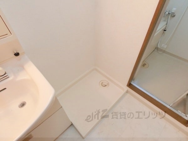 洗面(洗濯機置場)