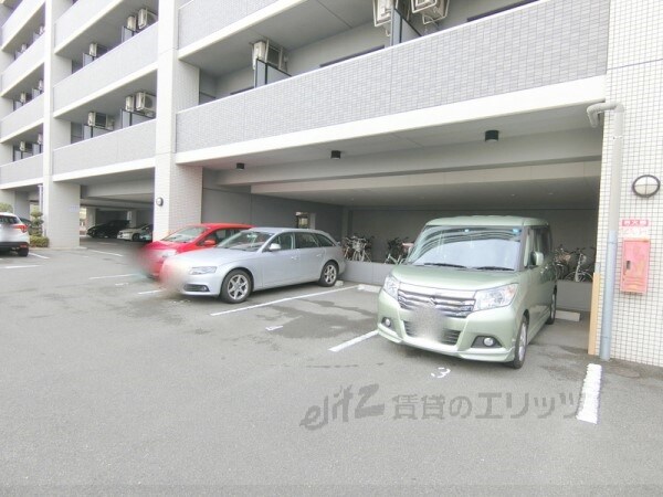 駐車場(駐車場)