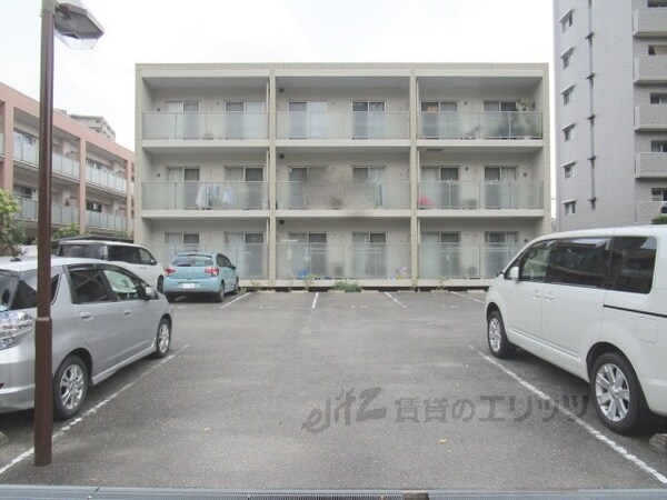 駐車場(駐車場)