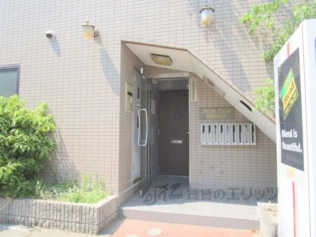 物件内観写真13　(エントランス)