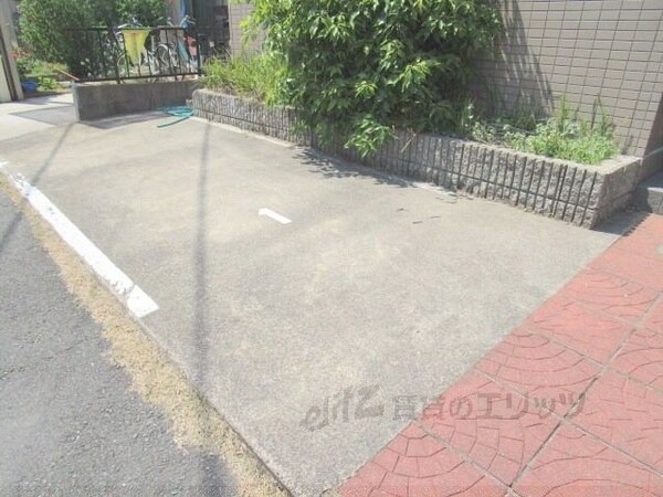 駐車場(駐車場)