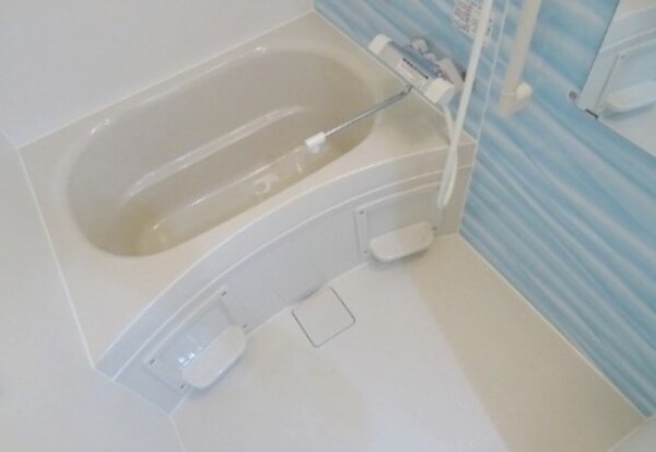 バス／シャワールーム等(設備)