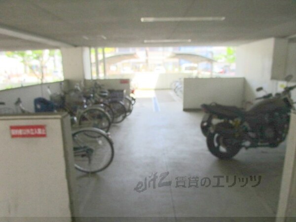 その他(駐輪場)