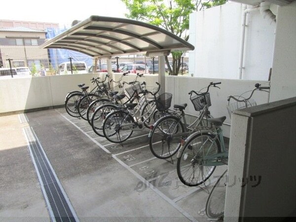 その他(駐輪場)