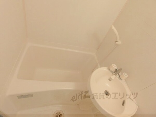 バス／シャワールーム等(風呂)