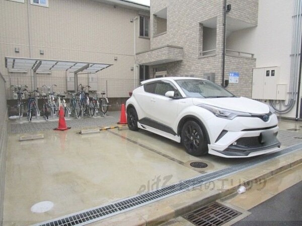 駐車場(駐車場)
