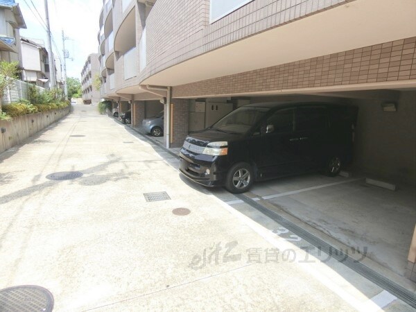 駐車場(駐車場)