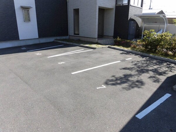 駐車場(駐車場)