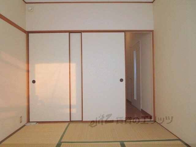 物件内観写真5　(和室)