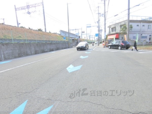 その他(前面道路)