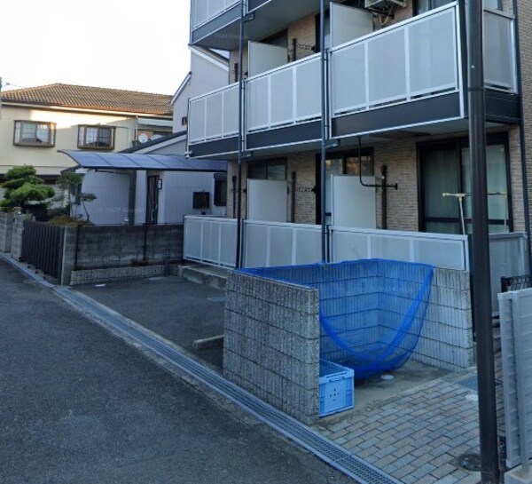 駐車場(エントランス)