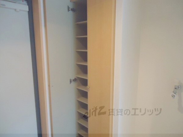 設備(下駄箱)