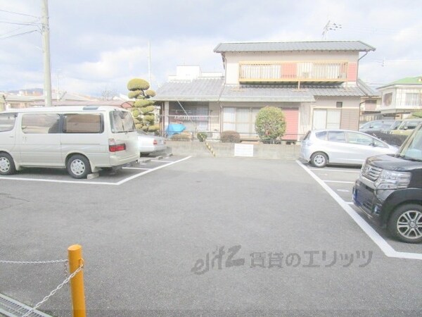 駐車場(駐車場)