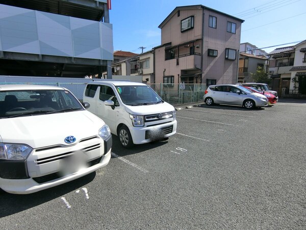 駐車場(駐車場)