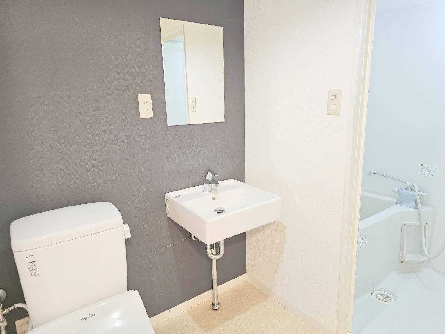 物件内観写真11　(洗面)