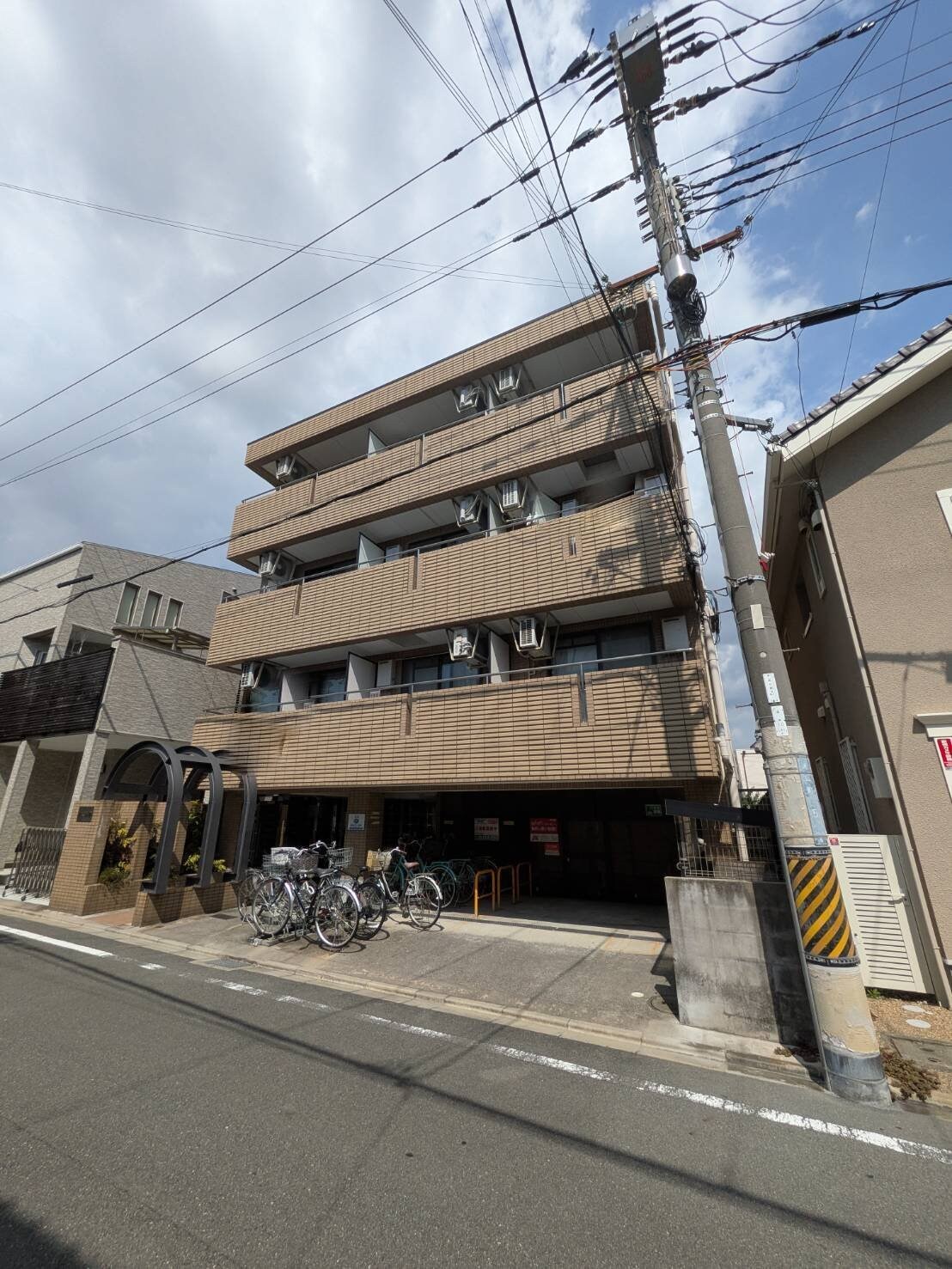 物件内観写真3　(外観)